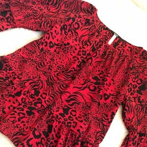 Kensie Red & Black Top size M